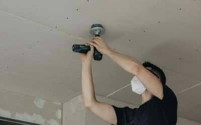 How to Repair Broken Light Fixtures