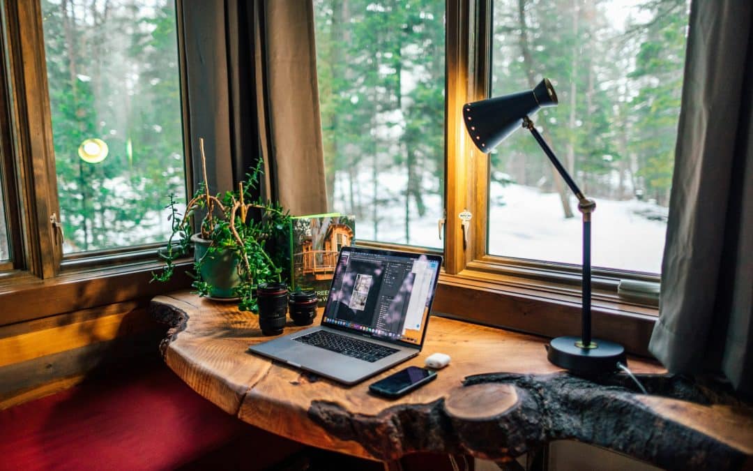 How to Set Up Cool Lighting for Your Home Office