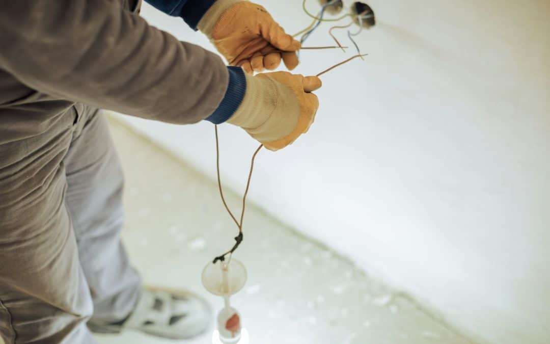 How to Choose the Right Electrician Nearby for Your Needs