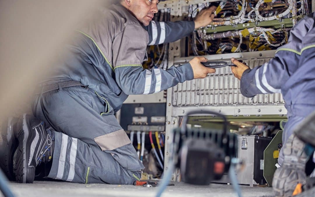 How a Commercial Electrician Can Improve Business Operations
