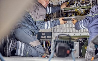 How a Commercial Electrician Can Improve Business Operations
